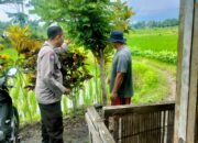 Guna Mendukung Program Ketahanan Pangan Bhabinkamtibmas Desa Mengkuru Lakukan Silaturahmi dengan Warga Binaan