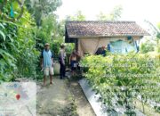 Dukung Program Ketahanan Pangan, Bhabinkamtibmas Desa Banjarsari Cek Lahan Warga Binaan